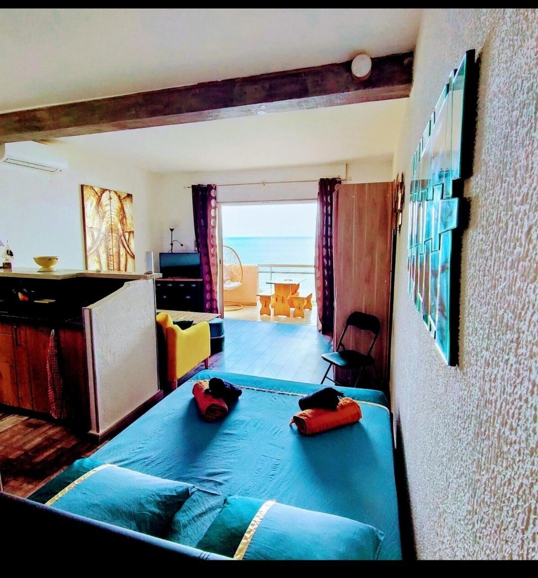 Studio Vue Sur Mer Conca Rom bilde